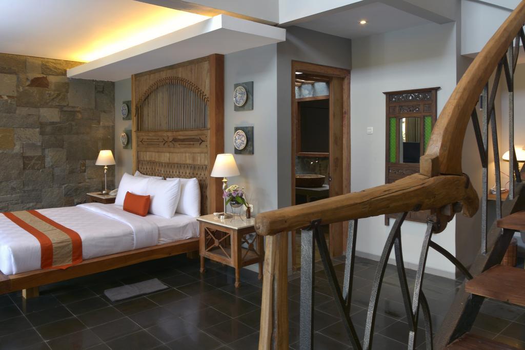 Warisan Heritage Boutique Hotel Solo Esterno foto