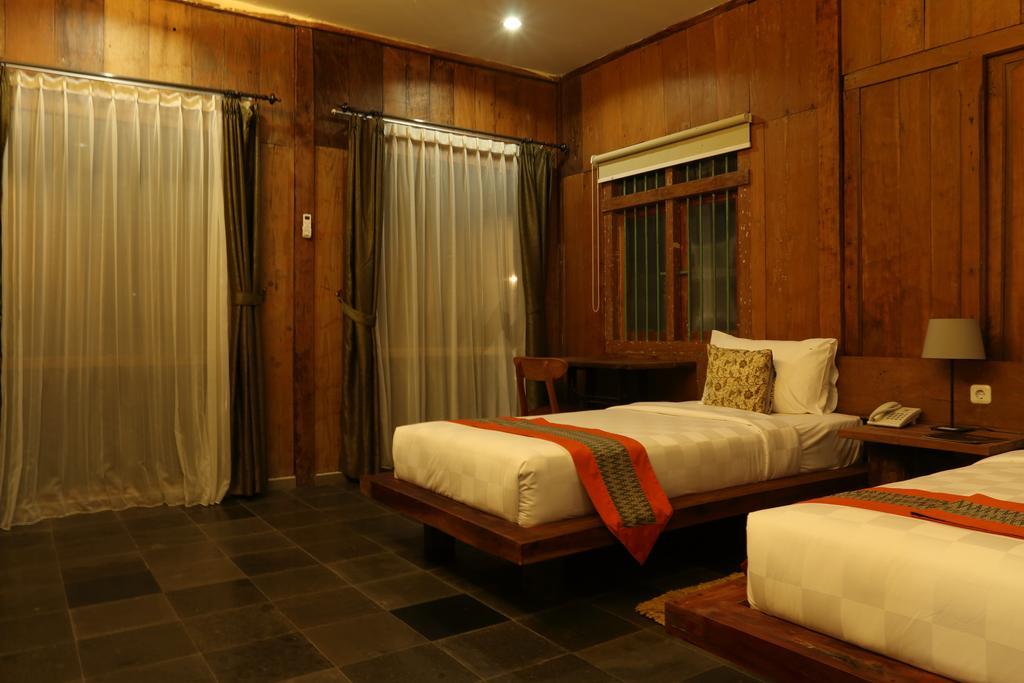 Warisan Heritage Boutique Hotel Solo Esterno foto