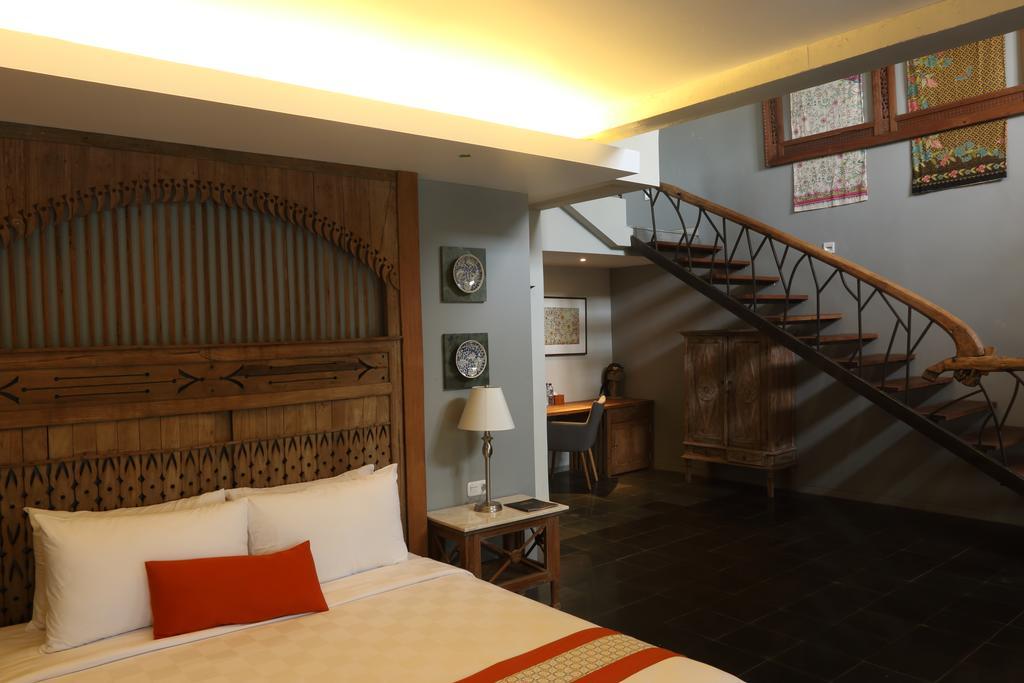 Warisan Heritage Boutique Hotel Solo Esterno foto