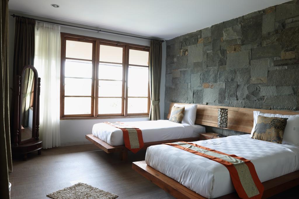 Warisan Heritage Boutique Hotel Solo Esterno foto