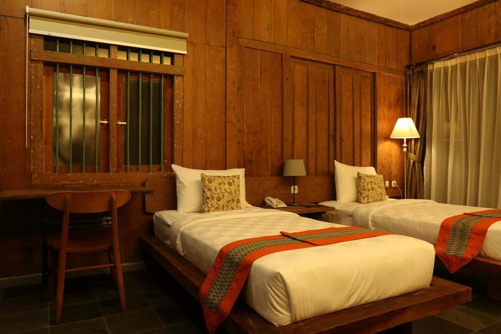 Warisan Heritage Boutique Hotel Solo Esterno foto