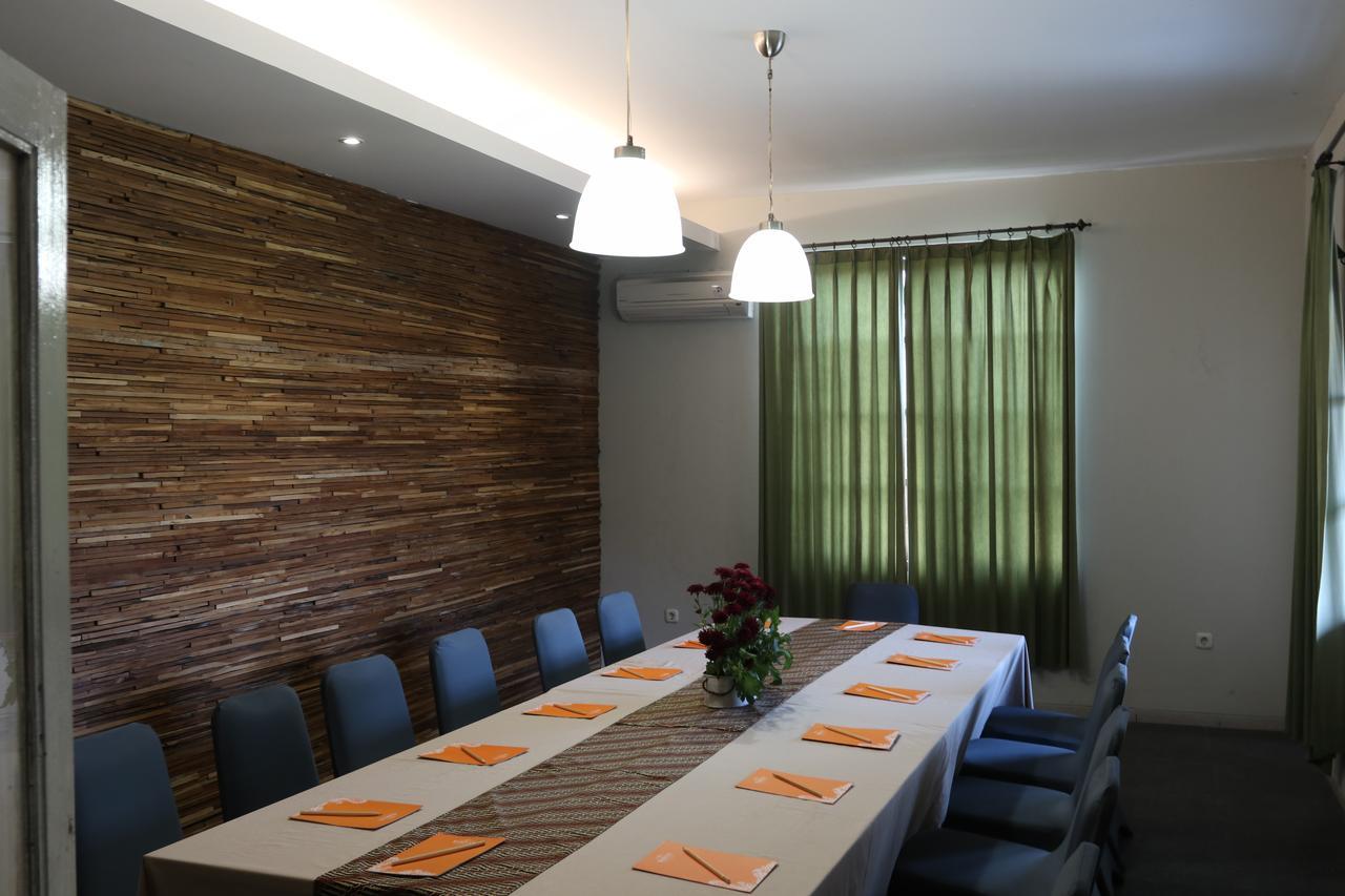 Warisan Heritage Boutique Hotel Solo Esterno foto