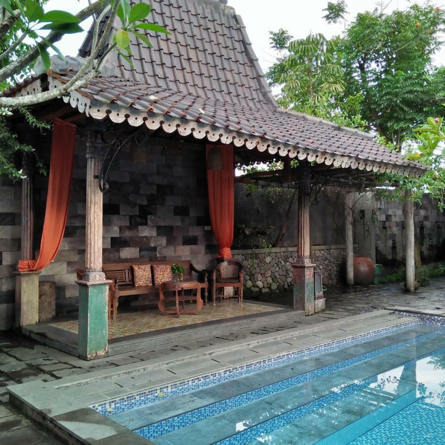 Warisan Heritage Boutique Hotel Solo Esterno foto