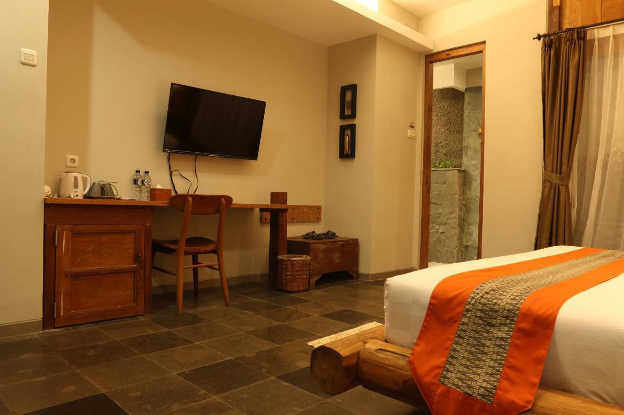 Warisan Heritage Boutique Hotel Solo Esterno foto