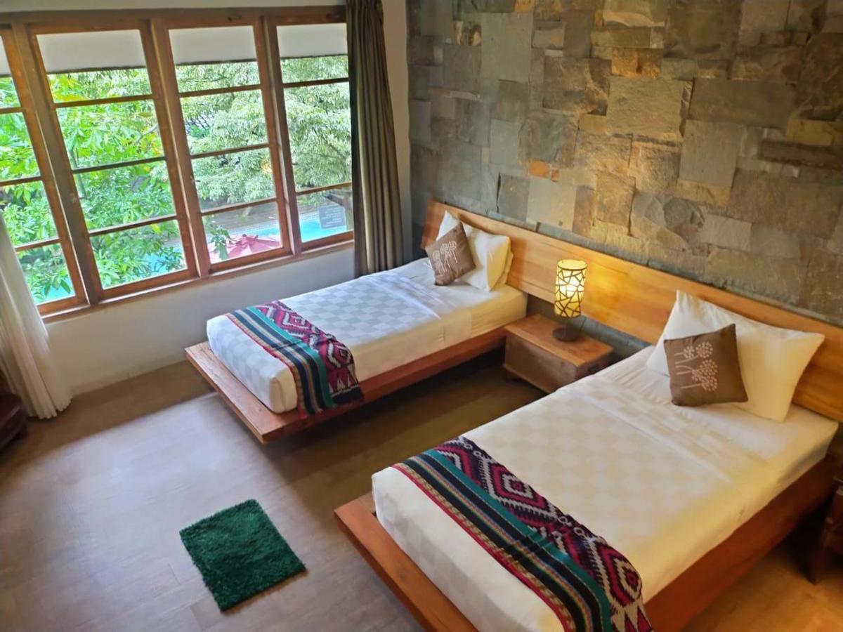 Warisan Heritage Boutique Hotel Solo Esterno foto