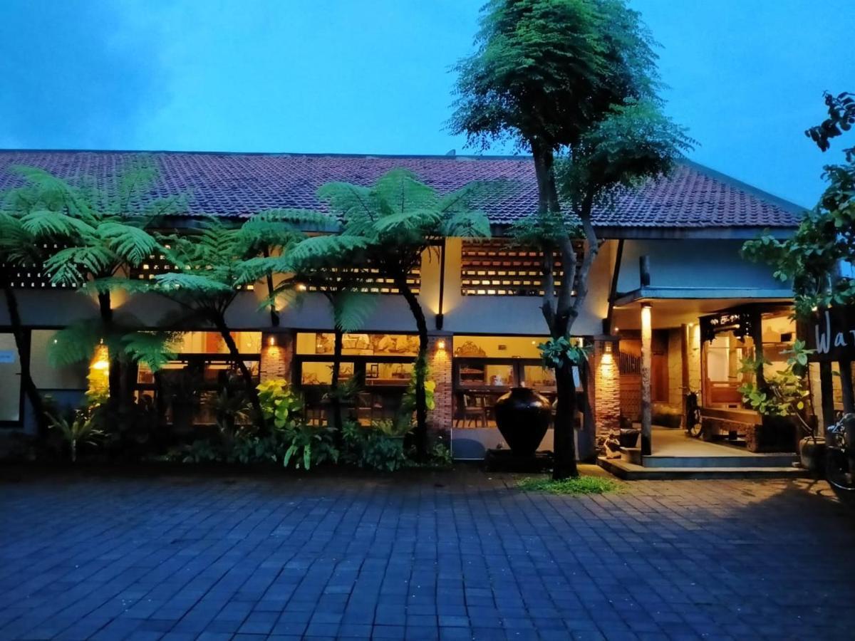 Warisan Heritage Boutique Hotel Solo Esterno foto