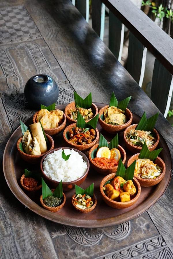 Warisan Heritage Boutique Hotel Solo Esterno foto
